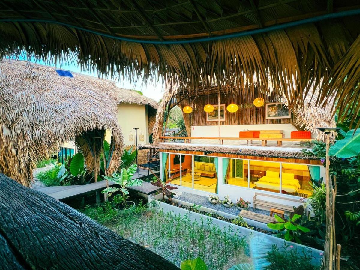 Varni Homestay Phatthalung Exteriör bild