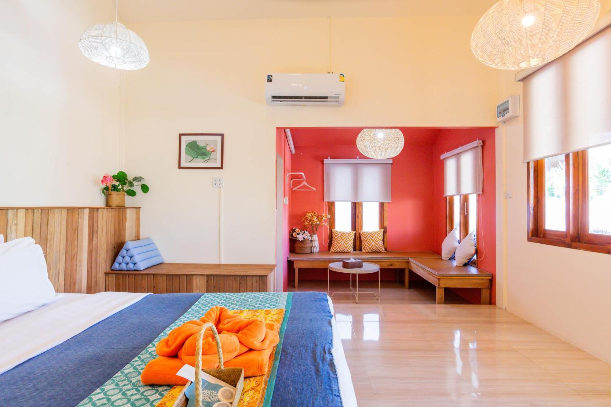 Varni Homestay Phatthalung Exteriör bild