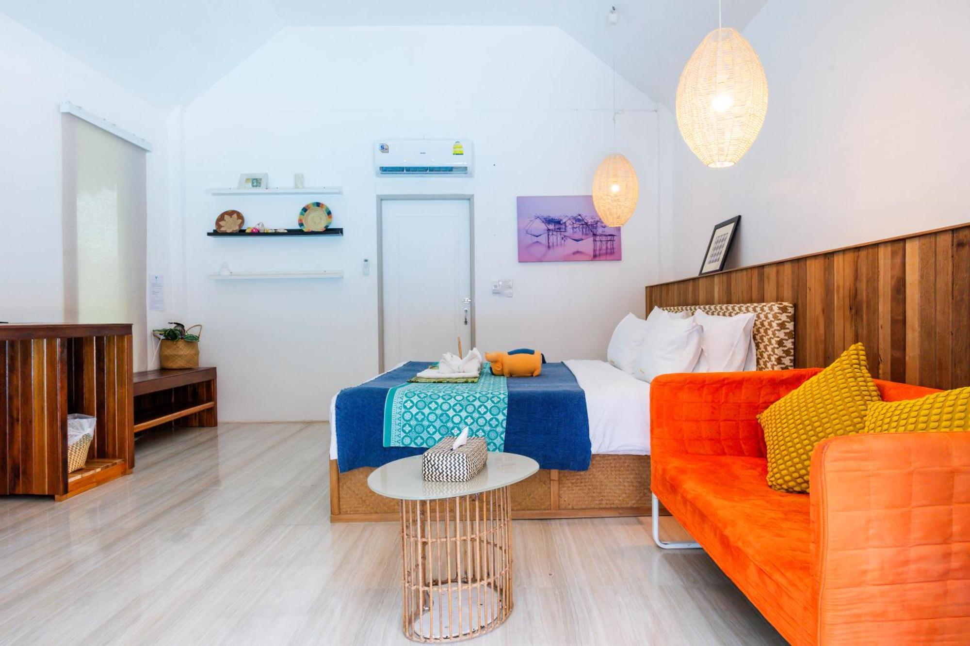 Varni Homestay Phatthalung Exteriör bild