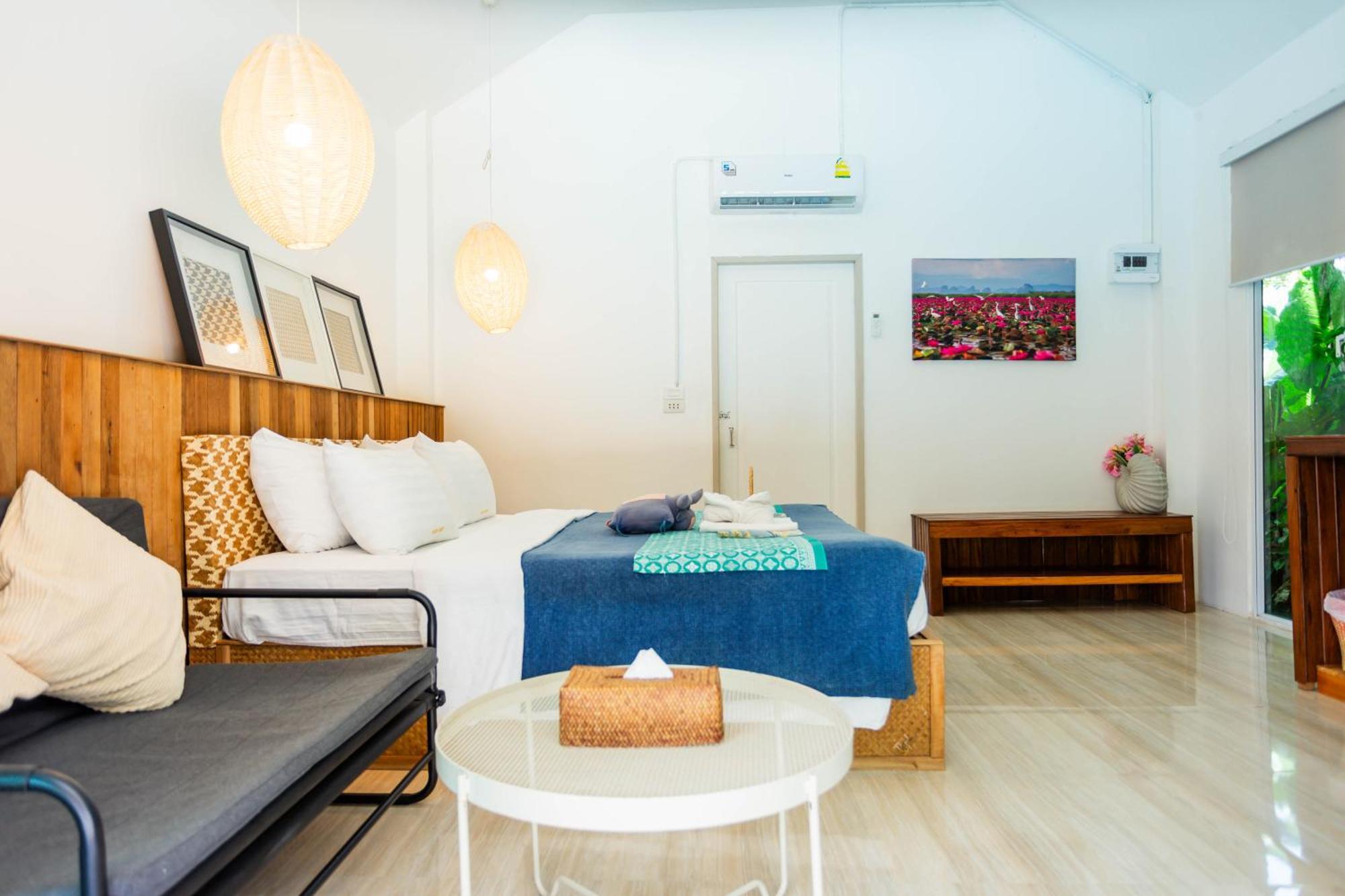 Varni Homestay Phatthalung Exteriör bild