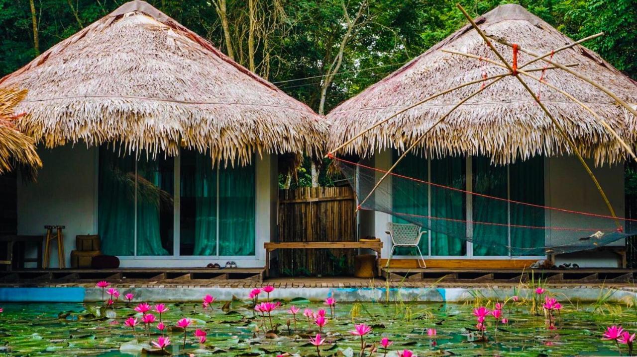 Varni Homestay Phatthalung Exteriör bild